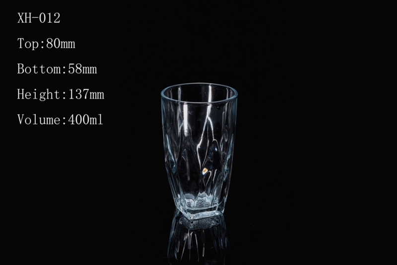如何區分“水晶酒杯”和“玻璃酒杯”？
